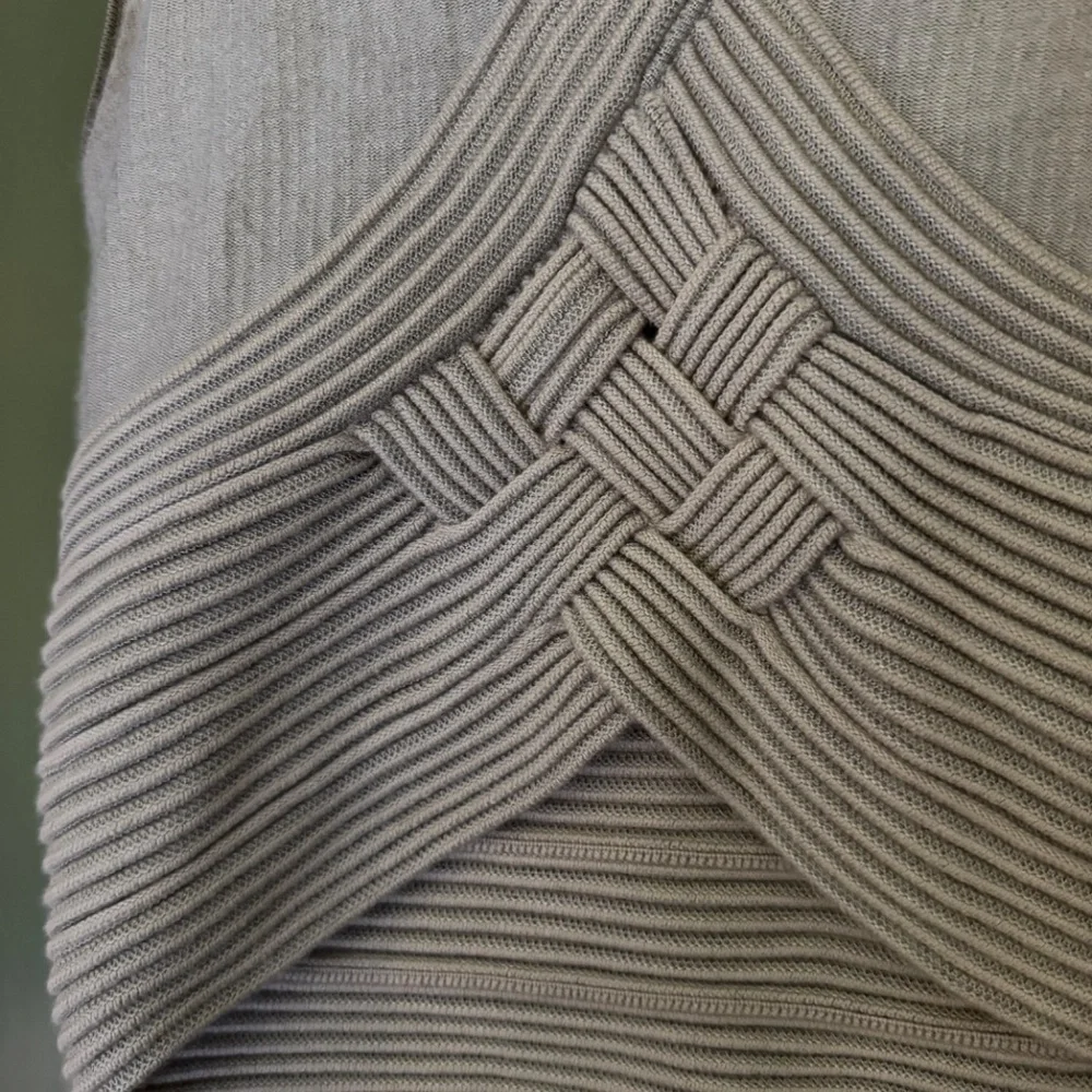 Giorgio Armani cashmere knit top-Size XS - Picture 2 of 3